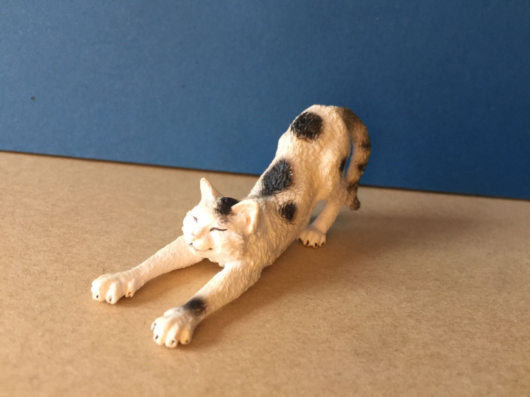 Schleich Figuren: Schleich Kater Katze streckend 13677 – Gebraucht aus Ennetbaden von mapa05 2
