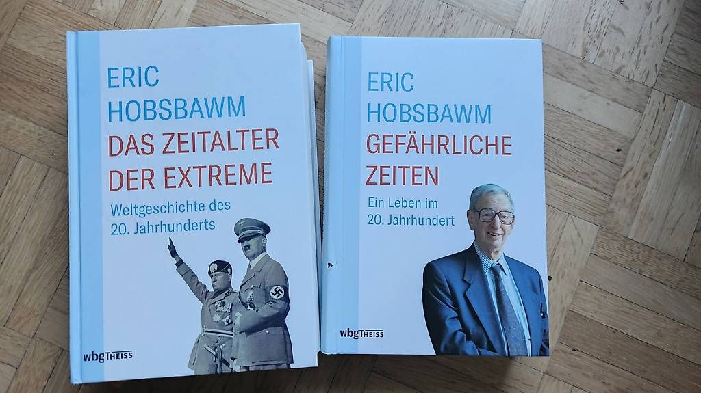 Libri: Eric Hobsbawn- Das kurze 20. Jahrhundert – Nuovo (secondo la descrizione) da Zürich venduto da lau_6b9m