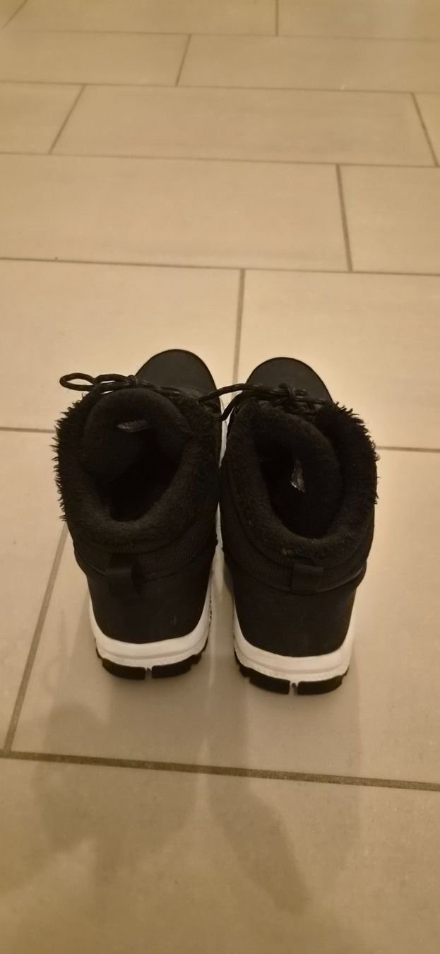 Schuhe für Jungen: Winterschuhe Whistler – Gebraucht aus Hausen am Albis von Dorinan 3