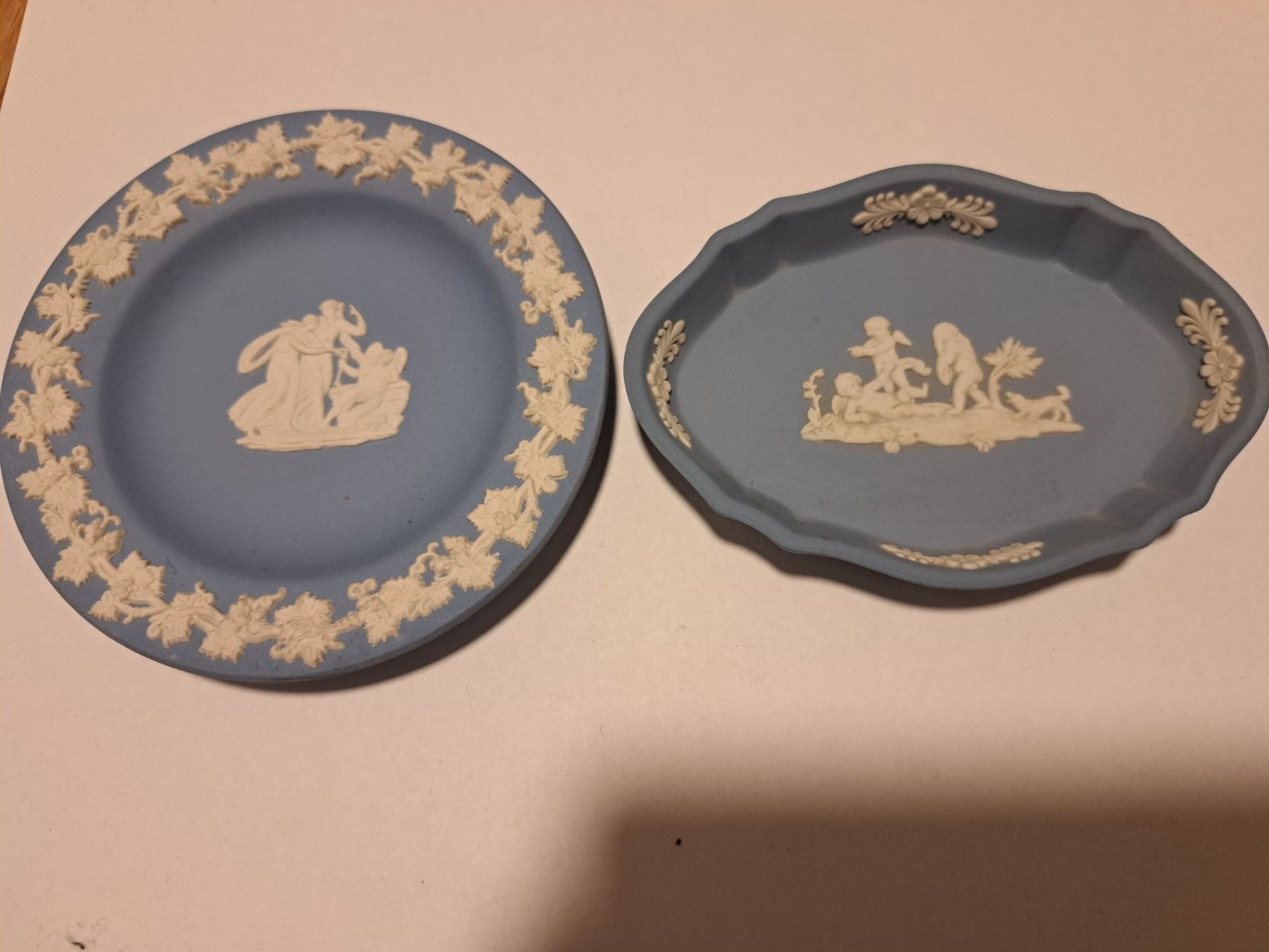 Tutte le decorazioni: Kleine Teller blau – Usato da Embrach venduto da YVBER