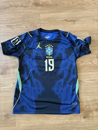 Fussballtrikot Brasilien Jordan Endrick 19 Grösse M neu