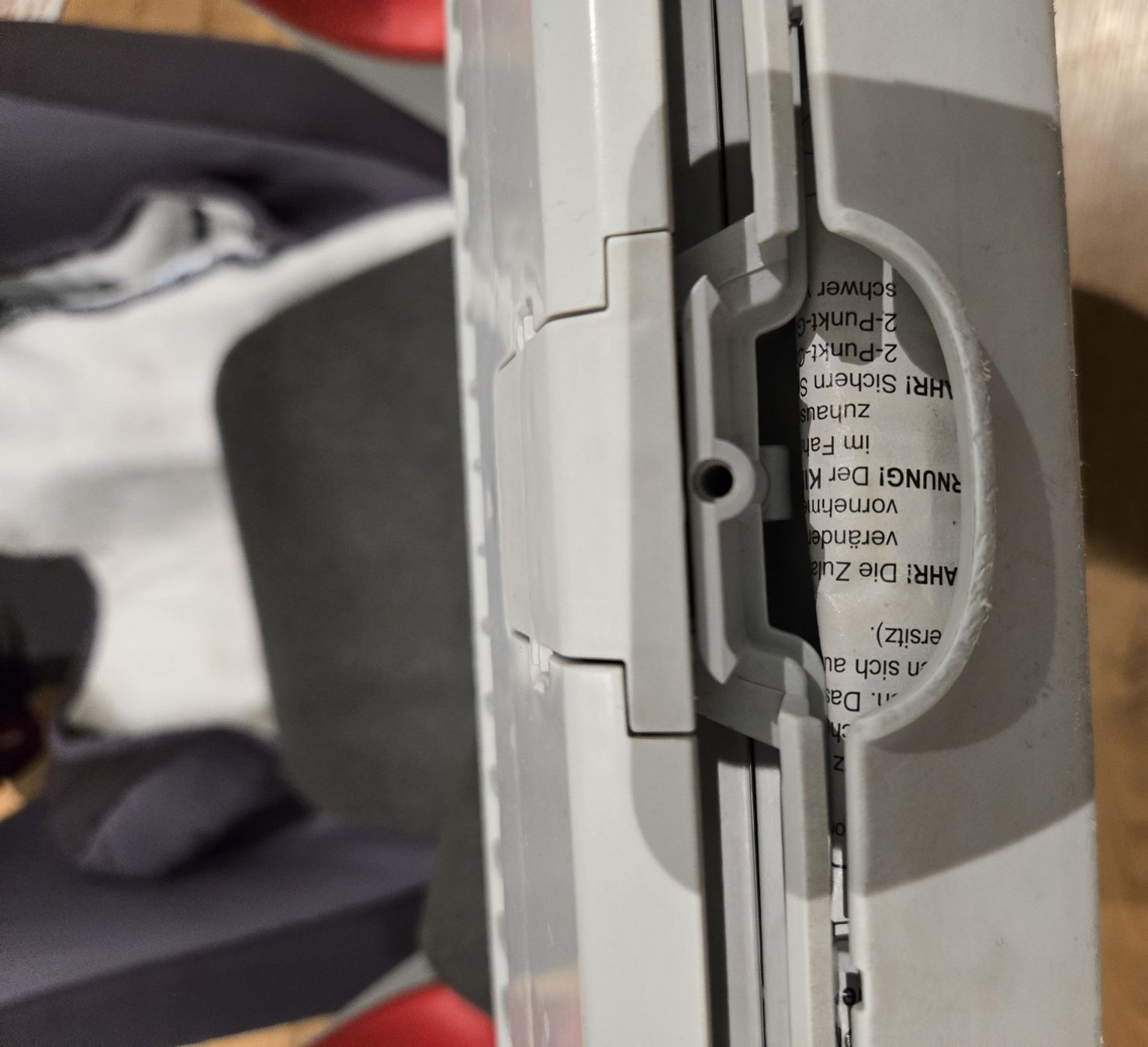 Britax Römer Seggiolini per auto: britax römer KID II Kindersitz – Usato da Horw venduto da Rebu1 6