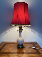 Elegante Vintage Lampe mit Stoffschirm