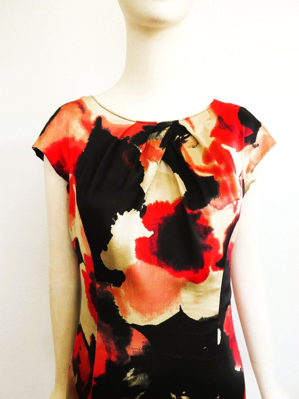 Moschino Vestiti: MOSCHINO Seiden Kleid, IT44/DE40 – Usato da Berneck venduto da chouchou1415 1