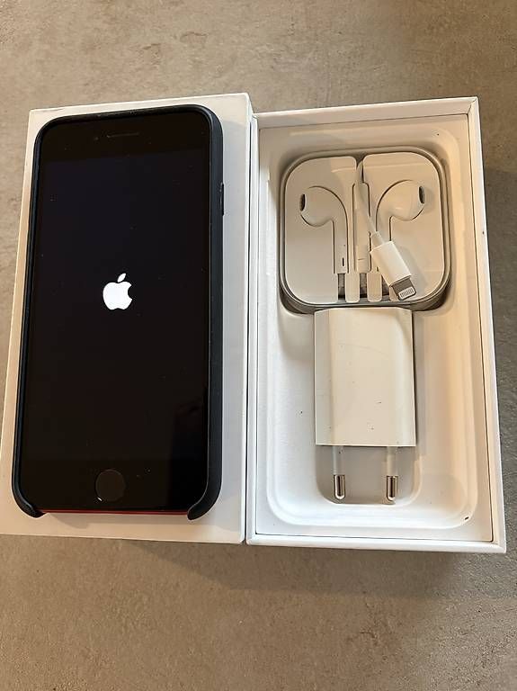 Apple Portables: iPhone SE  128 Gb  rouge – D'occasion à Vessy par ongaros 3