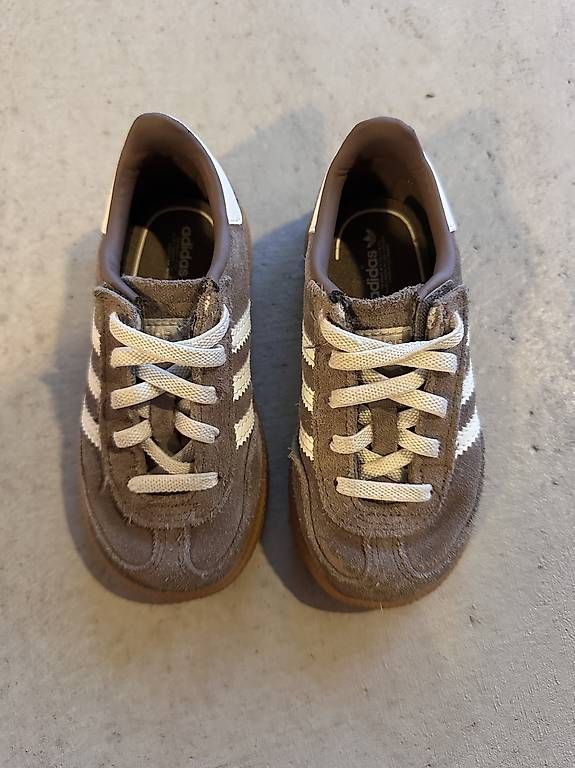 Adidas Scarpe per ragazzi: Adidas Samba Spezial Gr. 25 – Usato da Zürich venduto da mai_q5wb 1