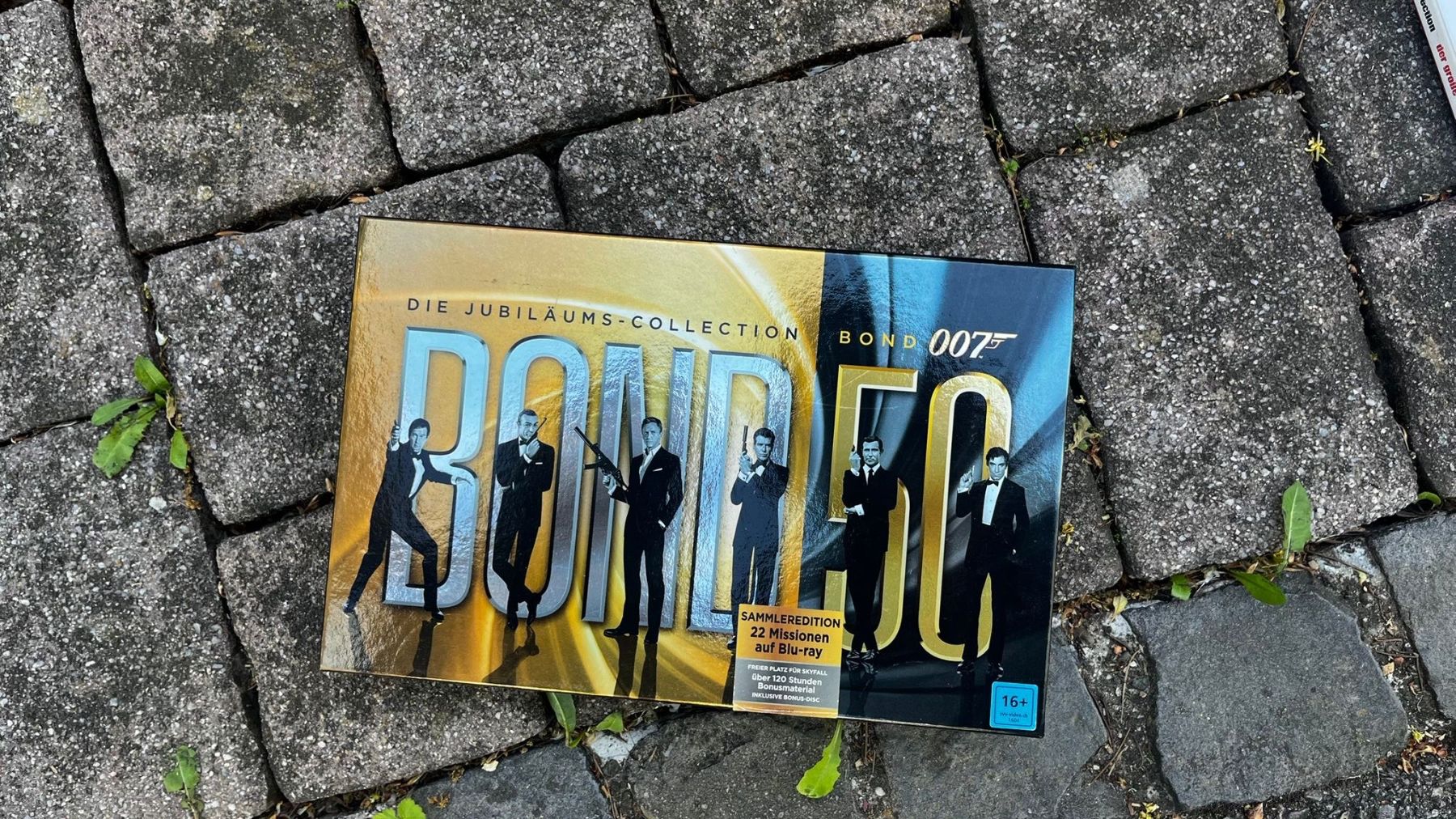 Tutti i DVDs: James Bond 007: Bond 50, Jubiläums-Collection, Blu-ray – Usato da Münchenstein venduto da sil_h6c9