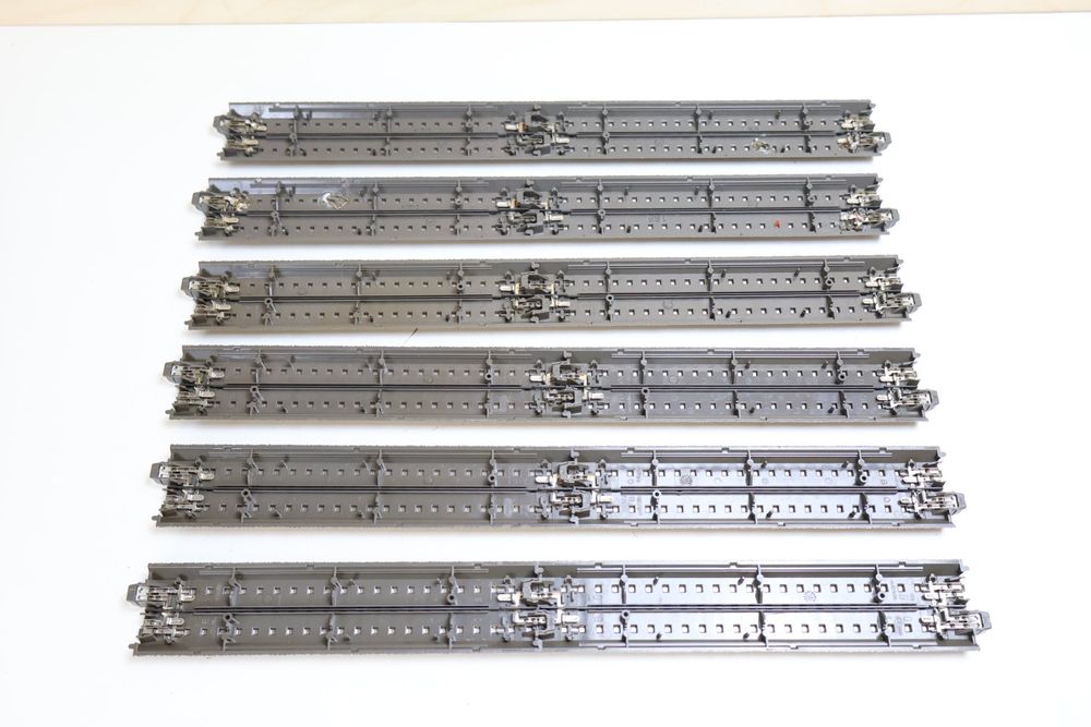 Vía Recta Märklin H0 (escala 1:87) | Longitud 360 Mm | Incluye Cama | Para Modelismo Ferroviario