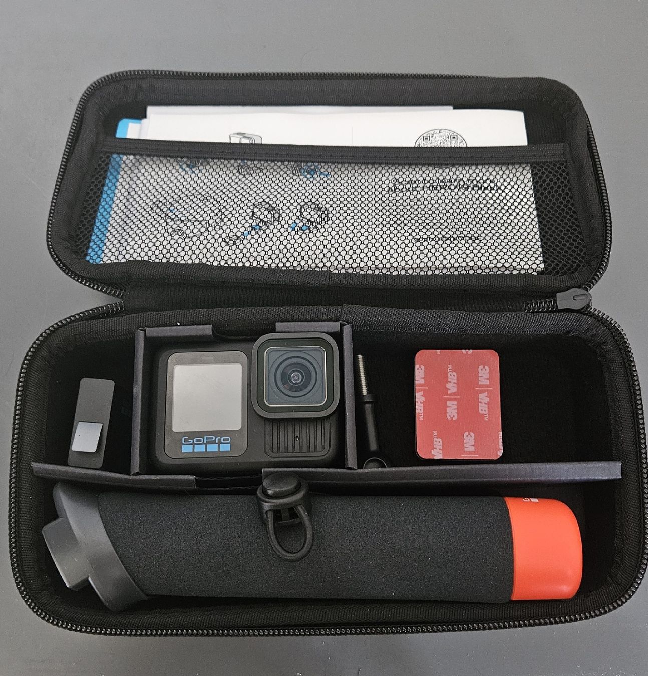 Gopro Action Cam: Gopro Hero 13 black mit Set – Usato da Kölliken venduto da SoLa07