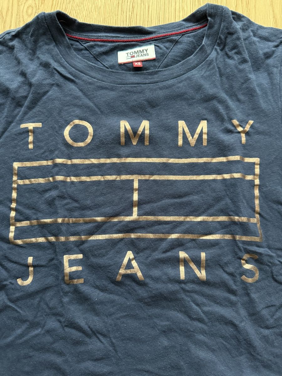 Tommy Hilfiger T-shirt: Shirt Tommy Hilfiger – Usato da Vaduz venduto da sbe_r8th 1