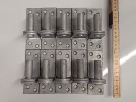 Kloben auf Platte DII-Haken Ø16/113x40mm feuerverzinkt 10Stk