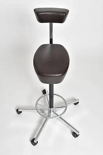 Sgabelli: George Nelson Perch Stool – Usato da Zürich venduto da IndividumCH 3