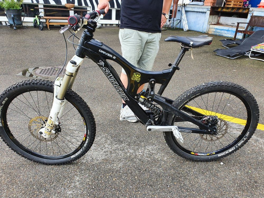 Santacruz Driver 8 Enduro Bike Acheter sur Ricardo