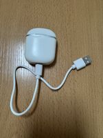 Weisse In-Ear Kopfh"orer - G66 Modell 