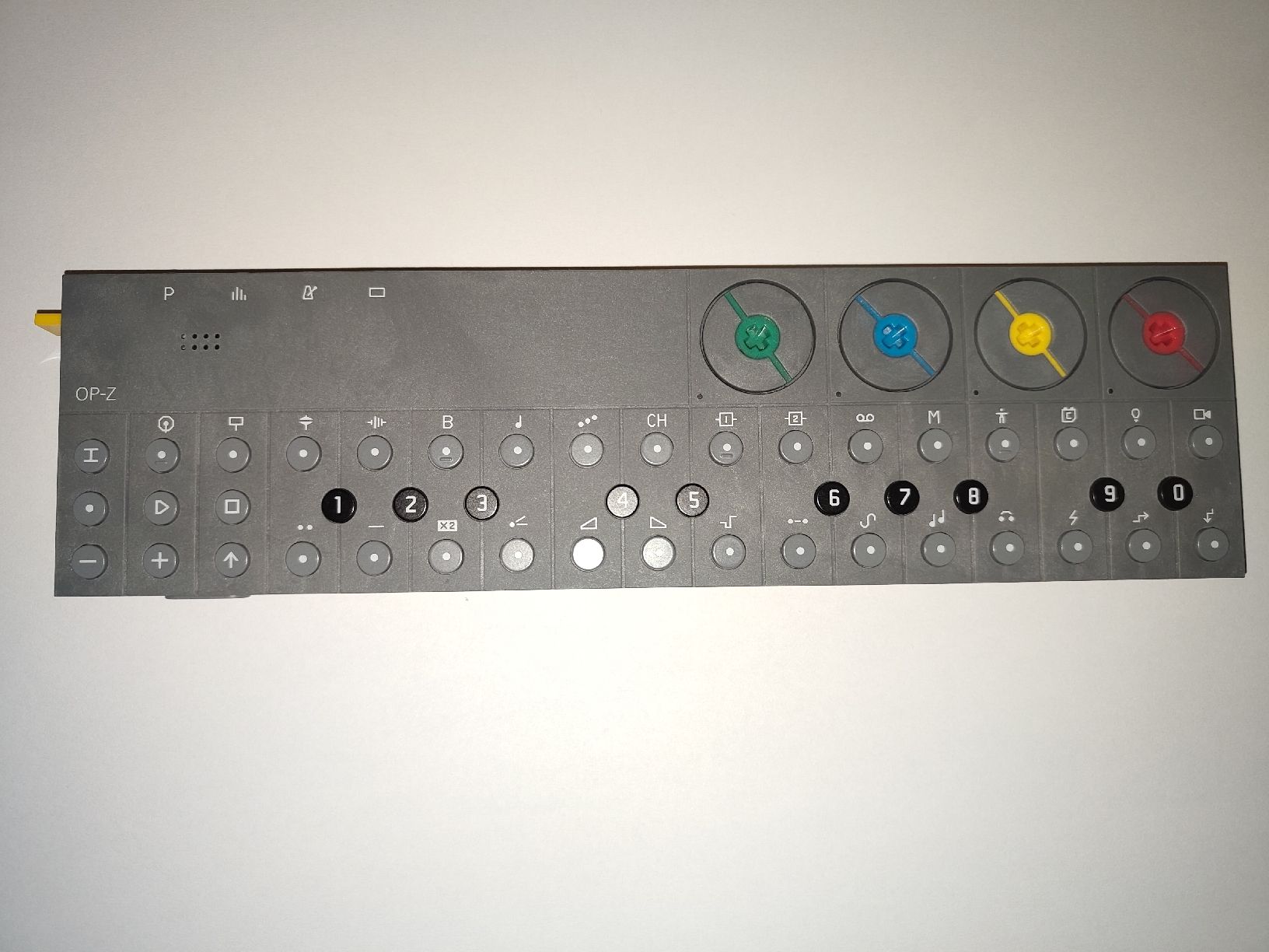 Teenage Engineering Strumenti musicali: Op-Z - Teenage Engineering – Usato da Bellach venduto da sandy09061