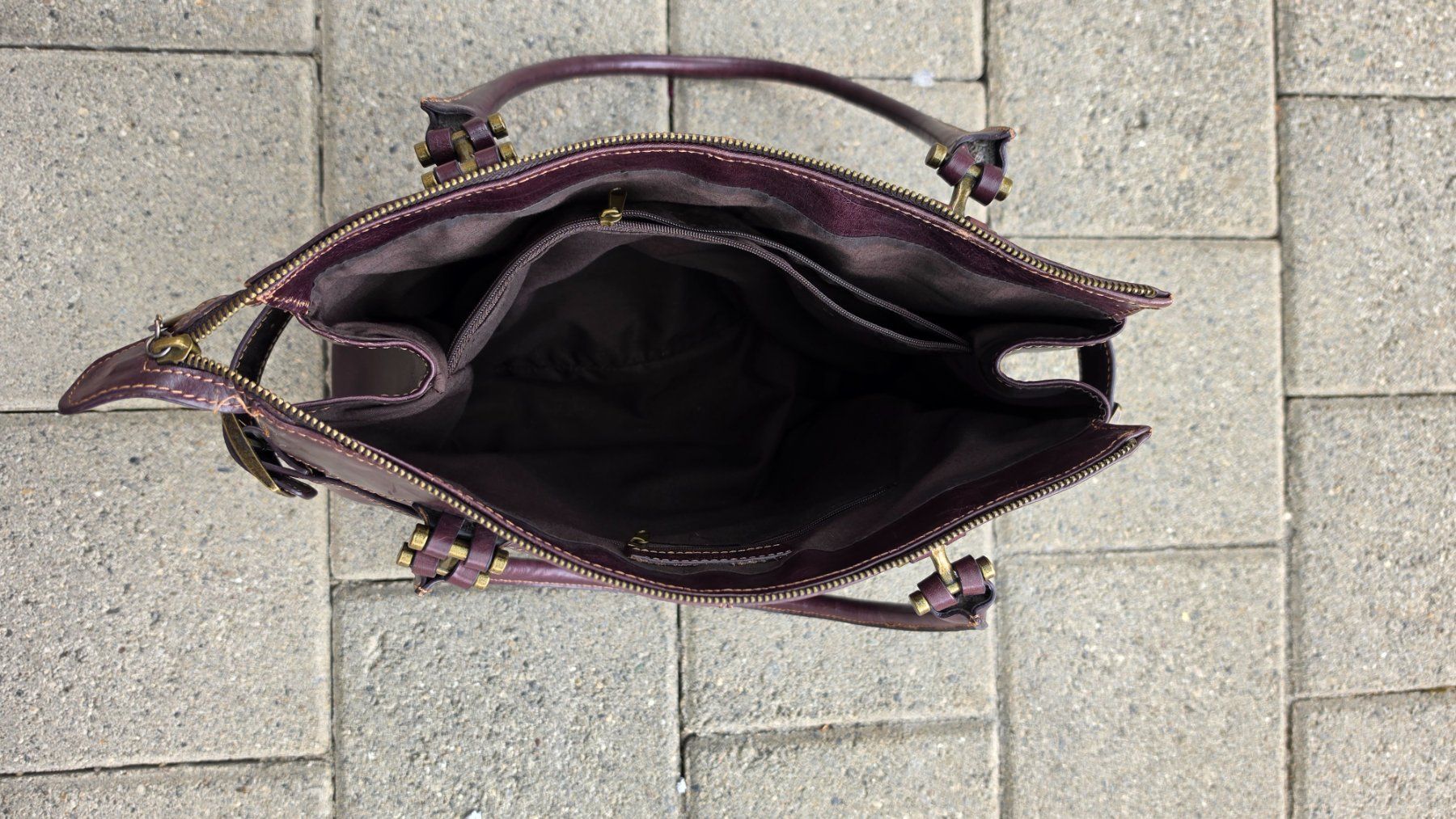 Borse: Echtleder Handtasche "Giovanni Luigi" MILANO – Nuovo (secondo la descrizione) da Winterberg ZH venduto da Trix 3