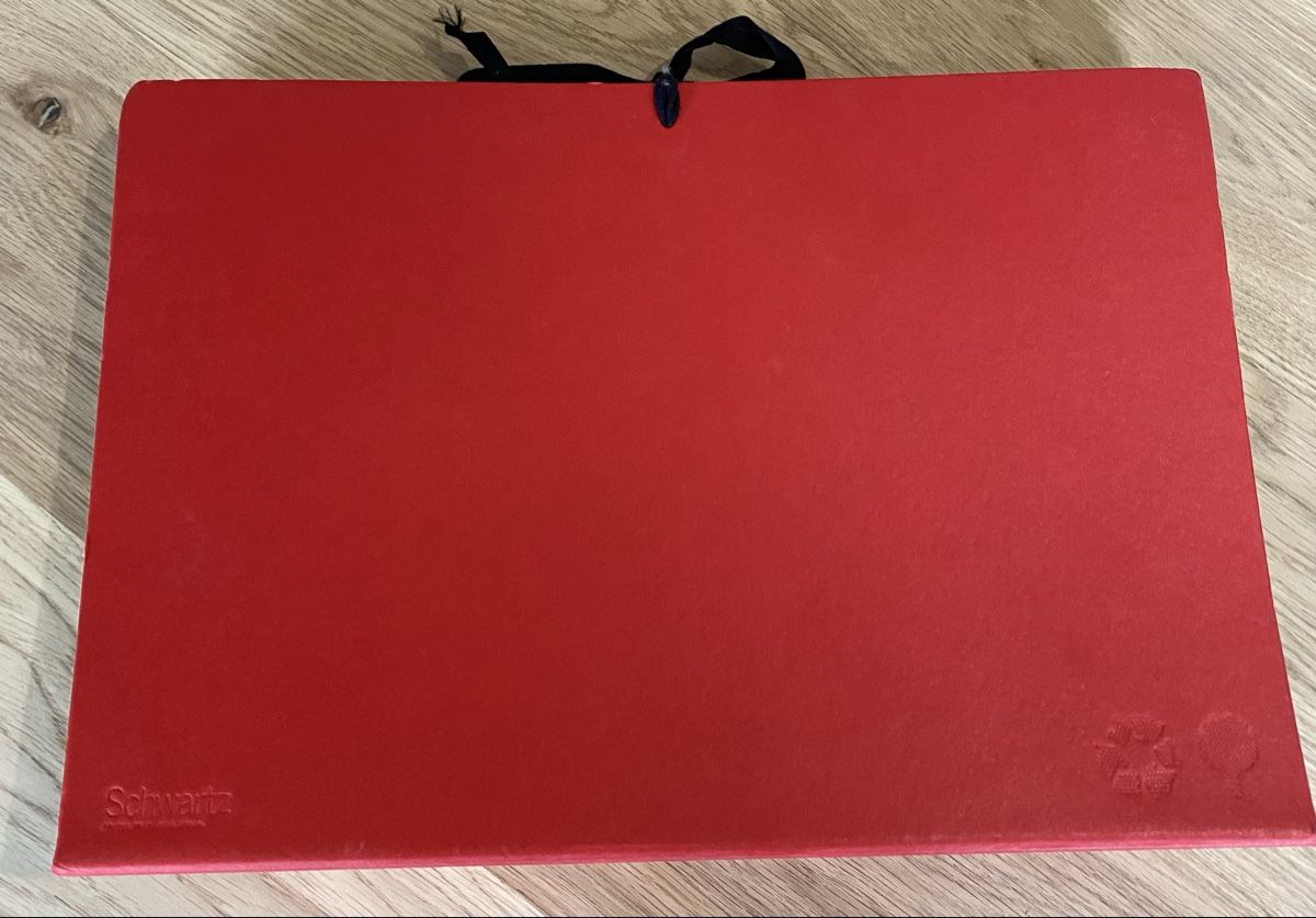 Raccoglitori: Rote Registermappe / Ordnungsmappe von Schwartz – Usato da Zürich venduto da gianfra 1