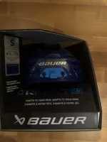 Eishockeyhelm Bauer Reakt 3D blau Grösse S neu in OVP