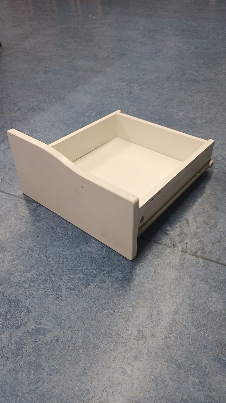 Ikea Étagères: Ikea Kallax Regal mit Schubladen – D'occasion à Meilen par Comar 3