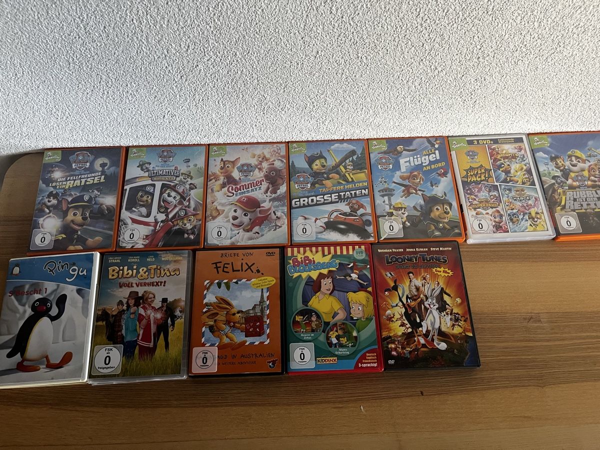 Tous les DVDs: Große  Kinder DVD Sammlung – D'occasion à Hochdorf par Forestgreen 5