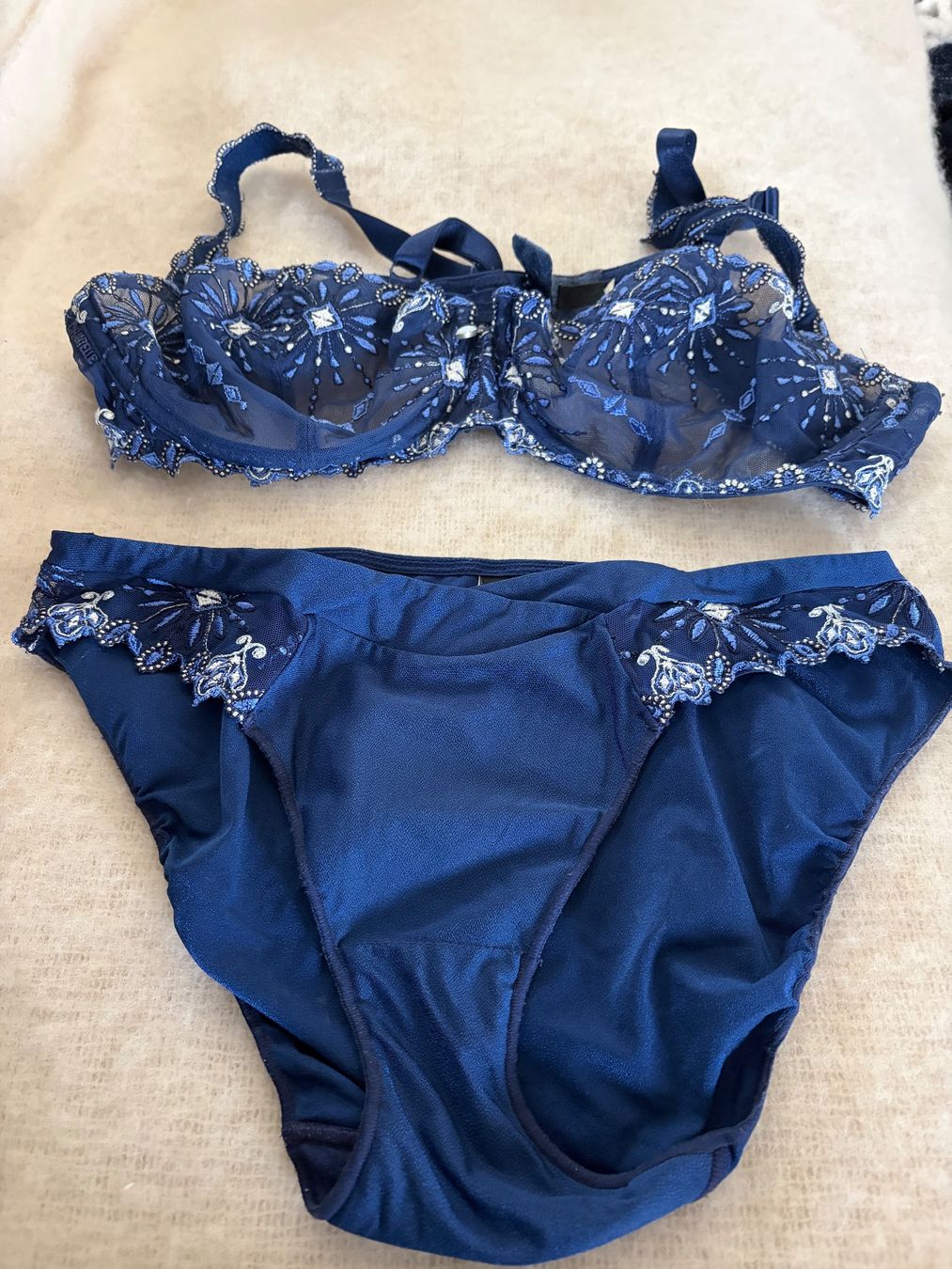 Chantelle Altra biancheria intima: Ensemble chantelle – Usato da riddes venduto da lauali01 2