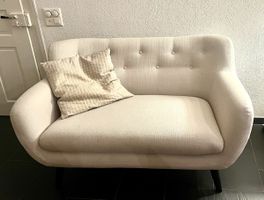 Zweisitzer Sofa Stoff beige mit Knopfheftung gebraucht