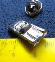 CHEVROLET CORVETTE CABRIO C1 3D SILBRIG AUTO PIN VINTAGE