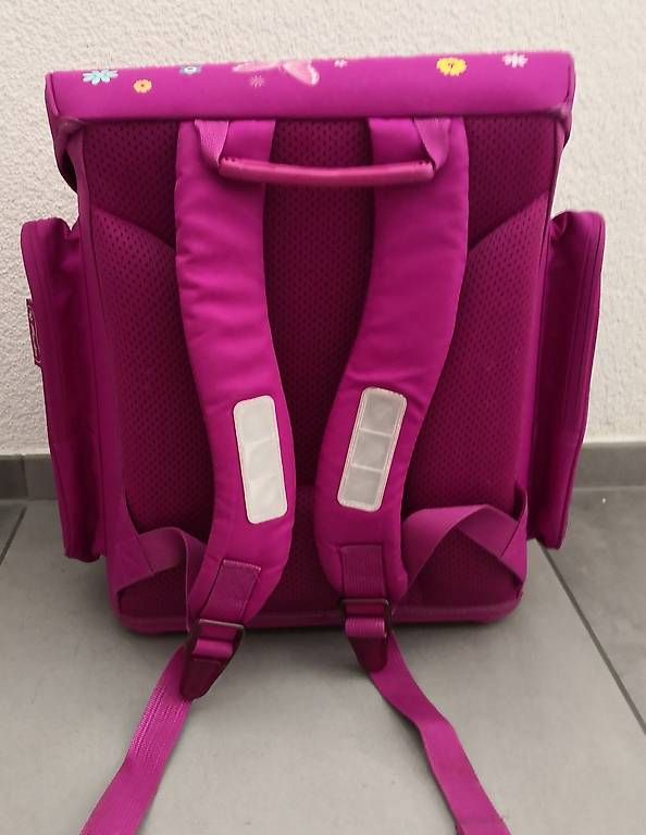Kindertaschen: Eine wunderschöne Mädchen-Schultasche zu verkaufen – Gebraucht aus Basel von Pittnando 2