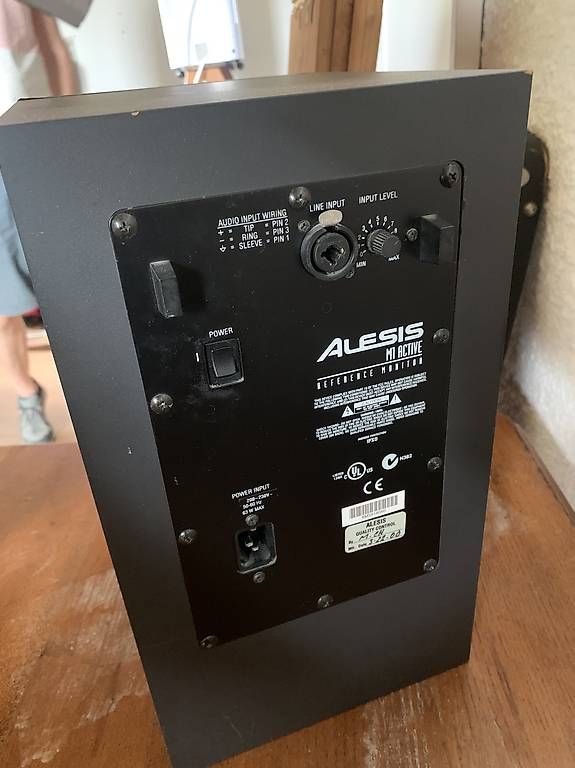 Haut-parleurs: Studiomonitore Alesis m1 Active – D'occasion à Biel/Bienne par noe_k767 3