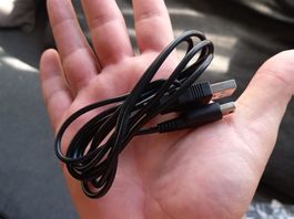 USB Kabel für Nintendo 3DS - Câble pour Nintendo 3DS