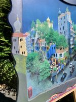 Hundertwasserhaus, hinter Glas, aussergewöhnlicher Rahmen