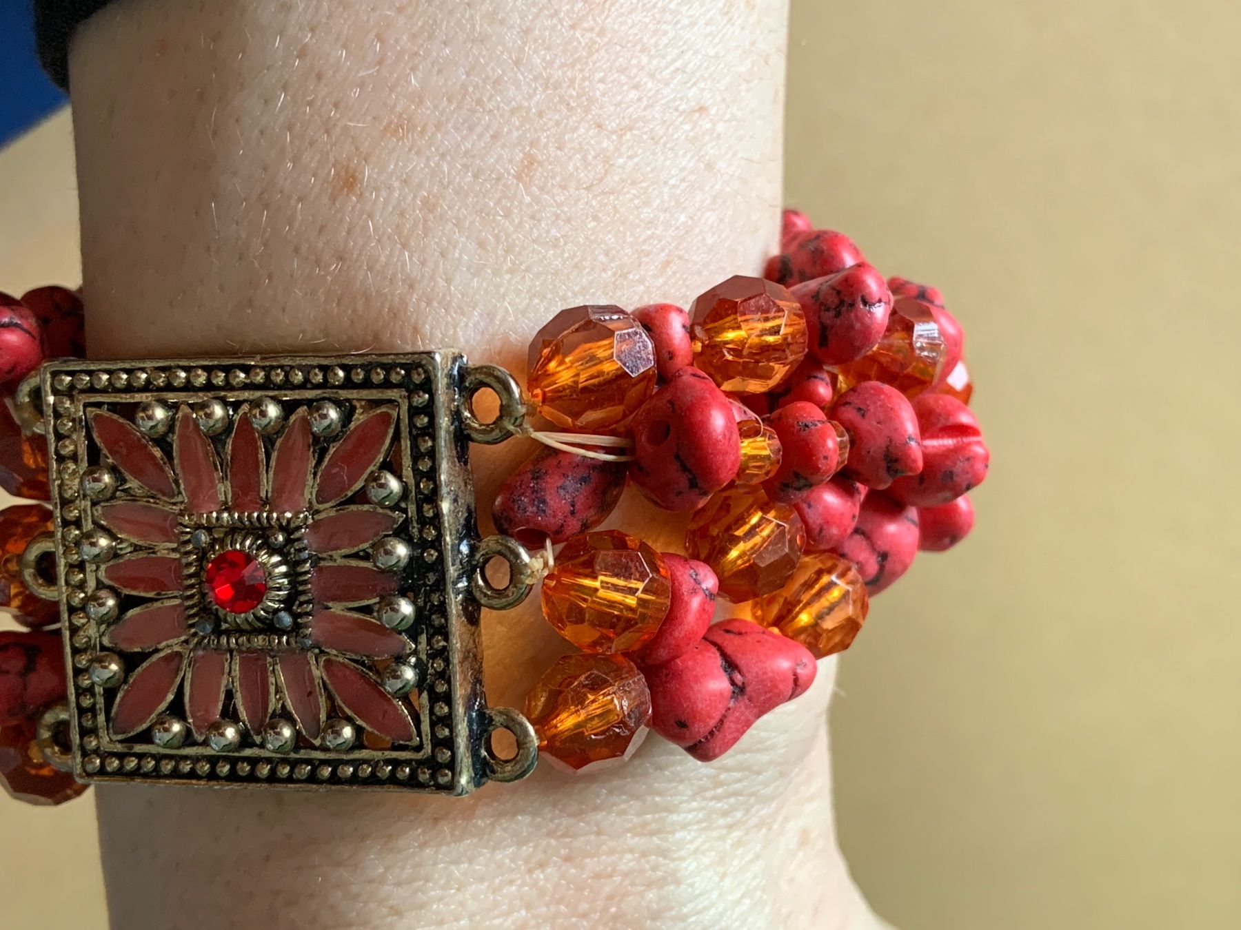 Bracciali & Braccialetti: Armband rot Sommer – Usato da Dittingen venduto da Bijoubelle 3