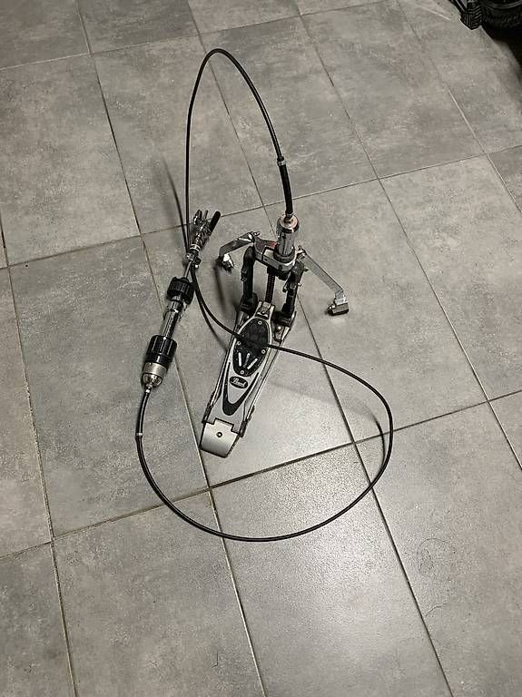 Instruments de musique: Cable hi hat – D'occasion à Pazzallo par tonyahd