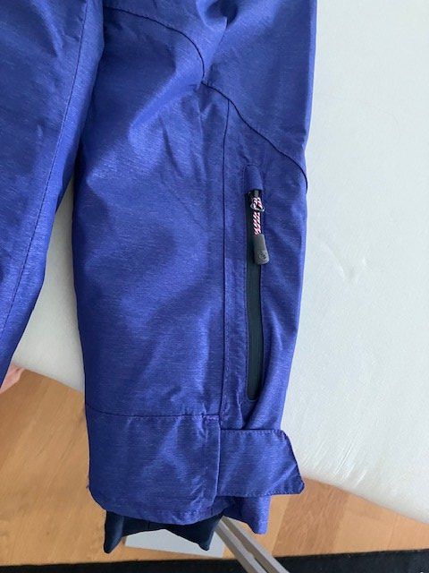 Skis: Skijacke Trevolution, Grösse 36 – Gebraucht aus Schliern b. Köniz von Rene-B 2