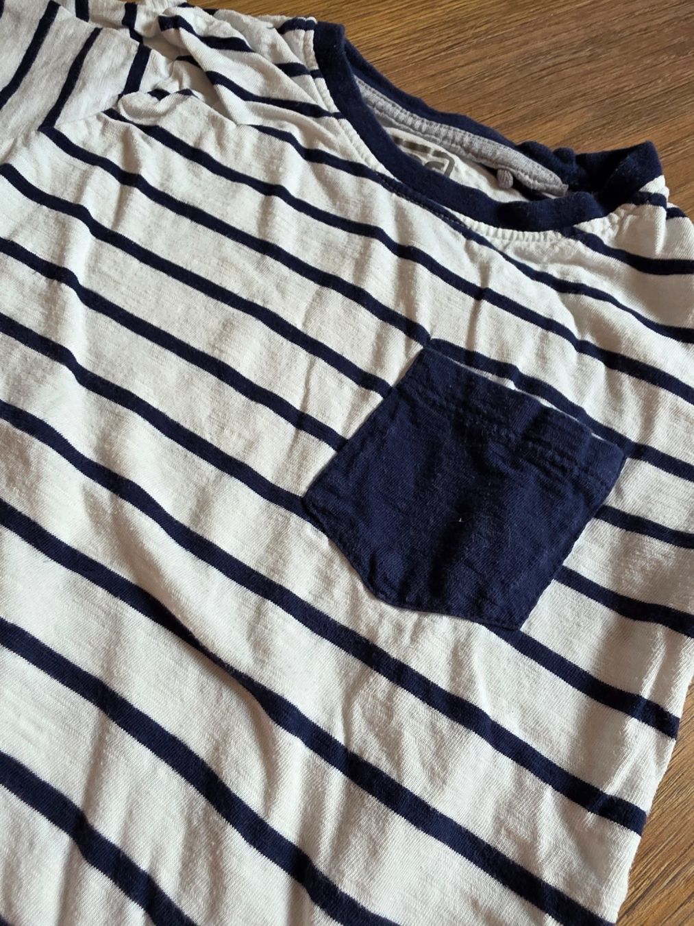Camicie, T-shirt & Polo: T-Shirt, Shirt gestreift Gr. 110 – Usato da Nebikon venduto da Japostyle 2