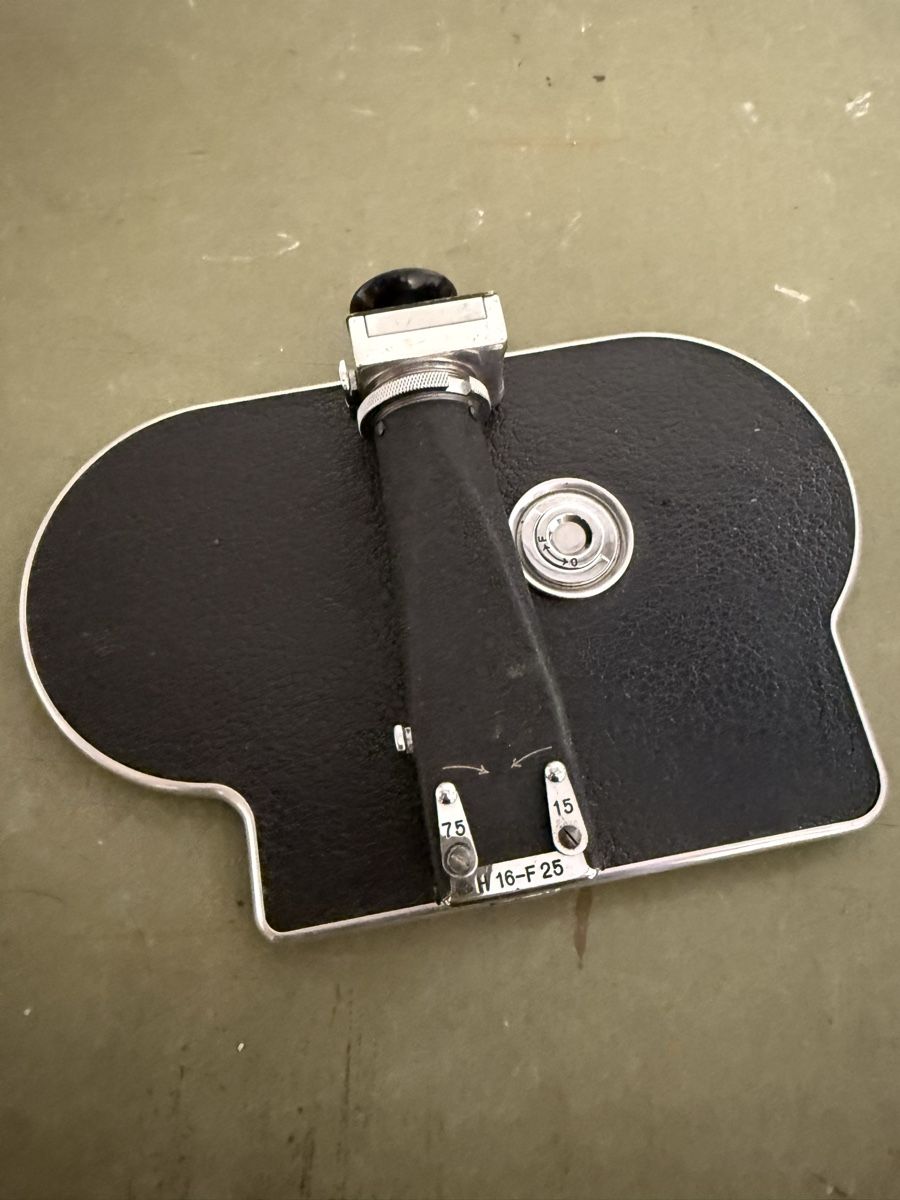 Bolex Fotocamera: Bolex H 16 – Usato da Birmenstorf AG venduto da Pat_roll. 1