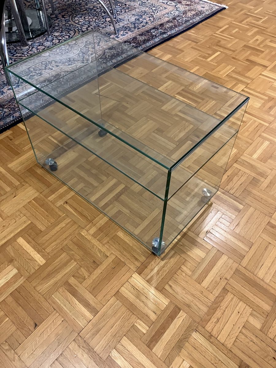 Tavoli: Rollbarer Couchtisch Beistelltisch – Usato da Wienacht-Tobel venduto da martin156800 1