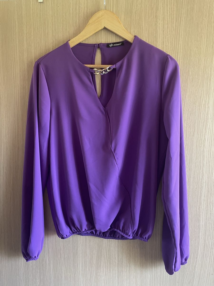 Chemisiers: Pull/blouse femme  – D'occasion à Fully par thg_dcv9 1