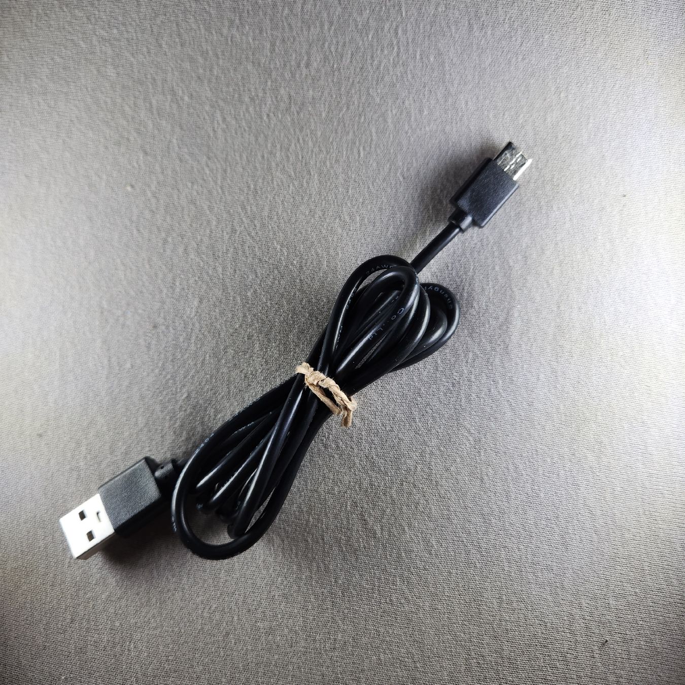 Câbles: Ladekabel 107cm – Neuf (Voir description) à Walterswil BE par idnal15