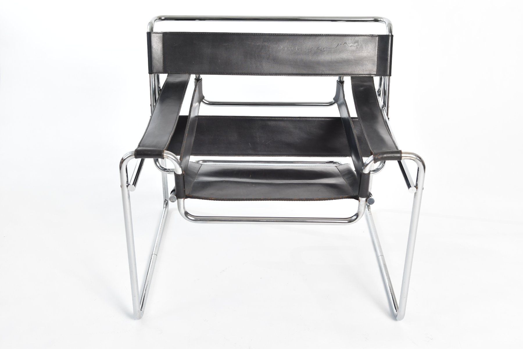 Breuer Poltrone: Marcel Breuer Wassily Chair – Usato da Zürich venduto da IndividumCH 9