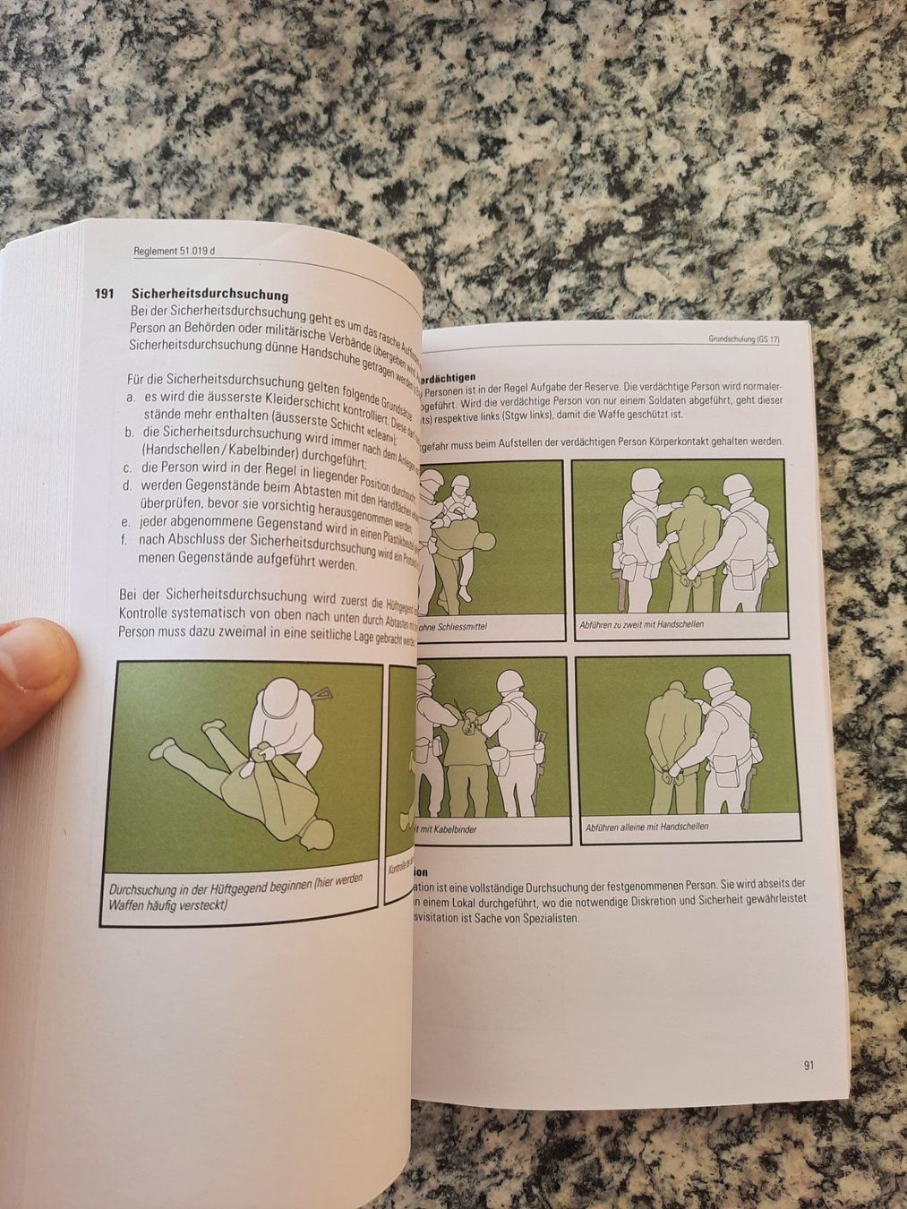Bücher: Grundschulung 17 – Gebraucht aus Ruswil von Sammlergeist 1