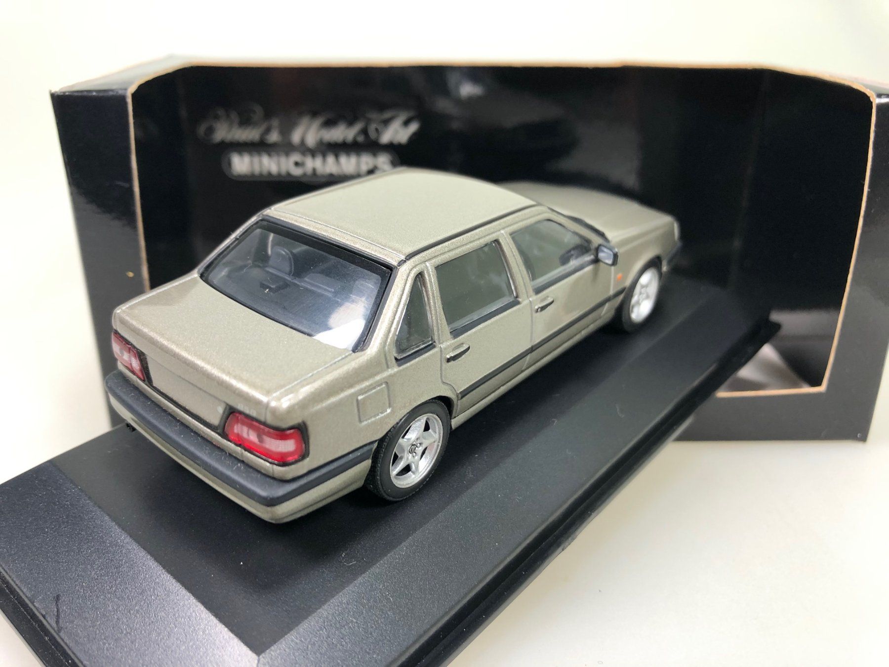 Volvo Modellini d'auto: Volvo 850 - Minichamps - 1:43 – Usato da Widen venduto da Himan 1