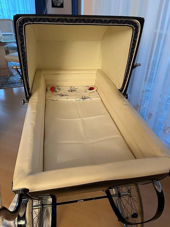 Carrozzine: Englischer Vintage Kinderwagen Silver Cross – Usato da Oberrüti venduto da eve_l68w 1