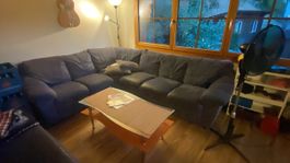 Gemütliches Ecksofa – kostenlos abzugeben