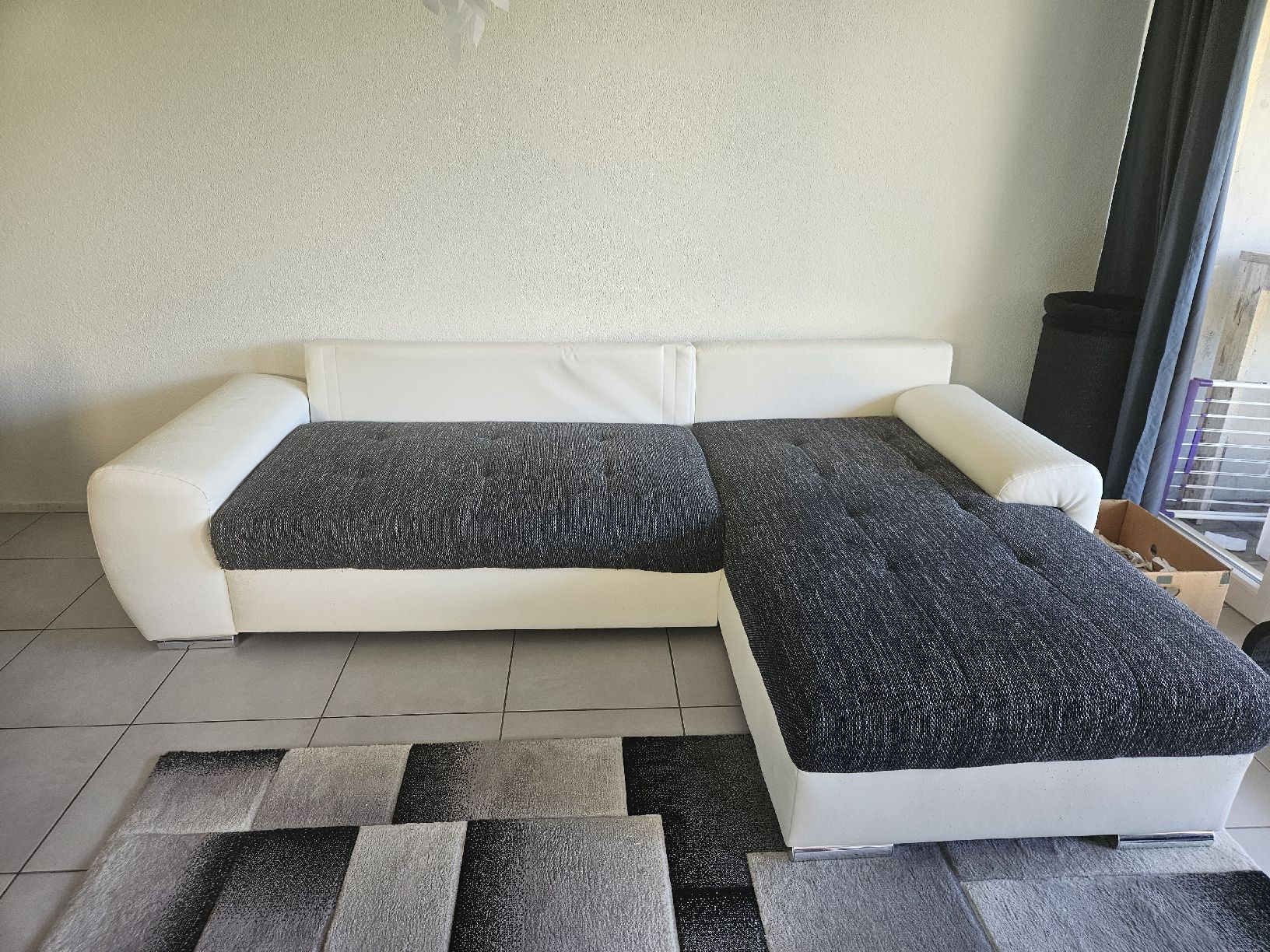 Sofas: Ausziehbares Sofa – Gebraucht aus Pieterlen von Draenora 2