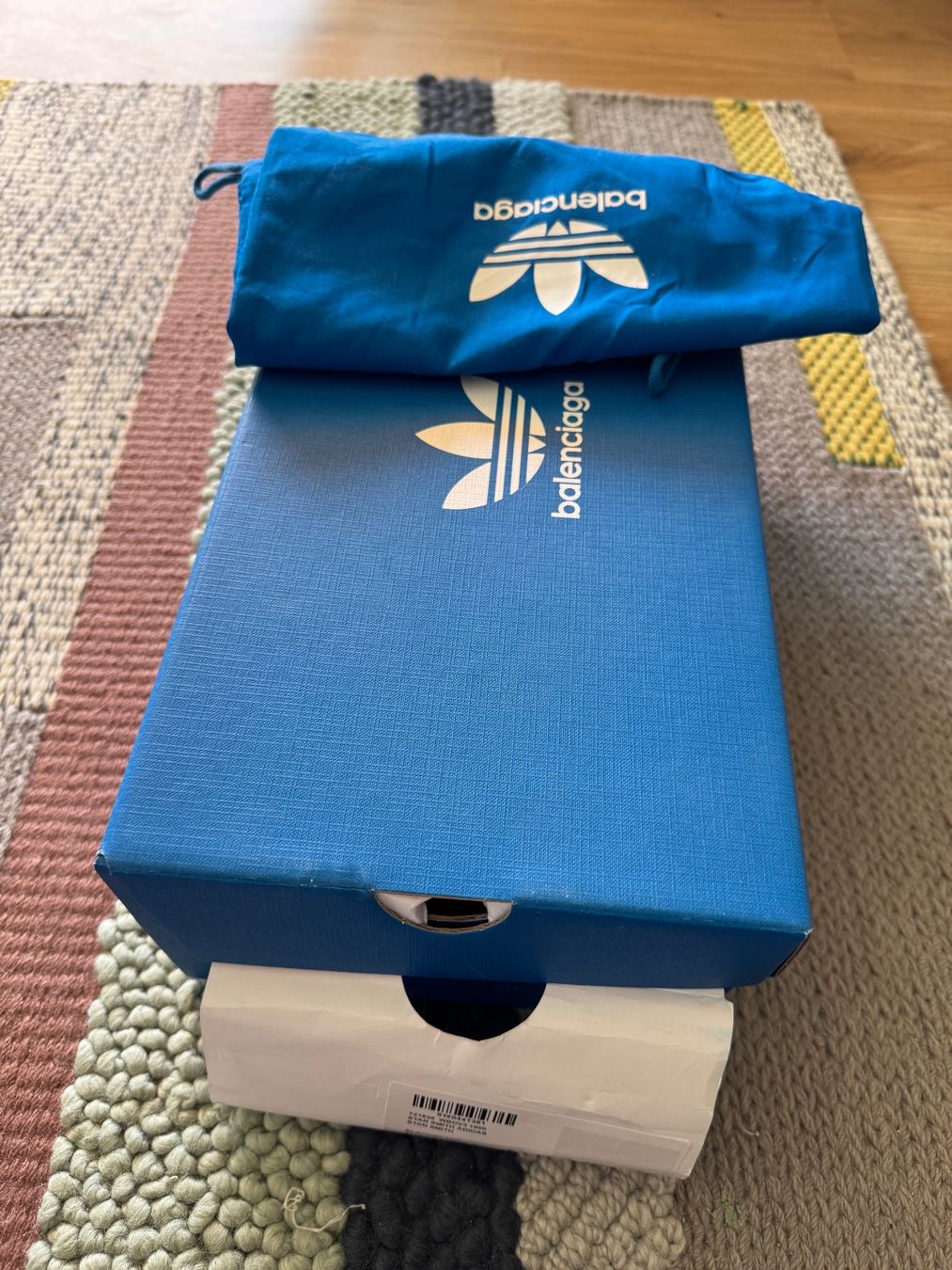 Balenciaga Scarpe da donna: Sneakers leder balenciaga x stan smith – Nuovo e nell'imballaggio originale da Rickenbach b. Wil venduto da rvi_k7zb 4