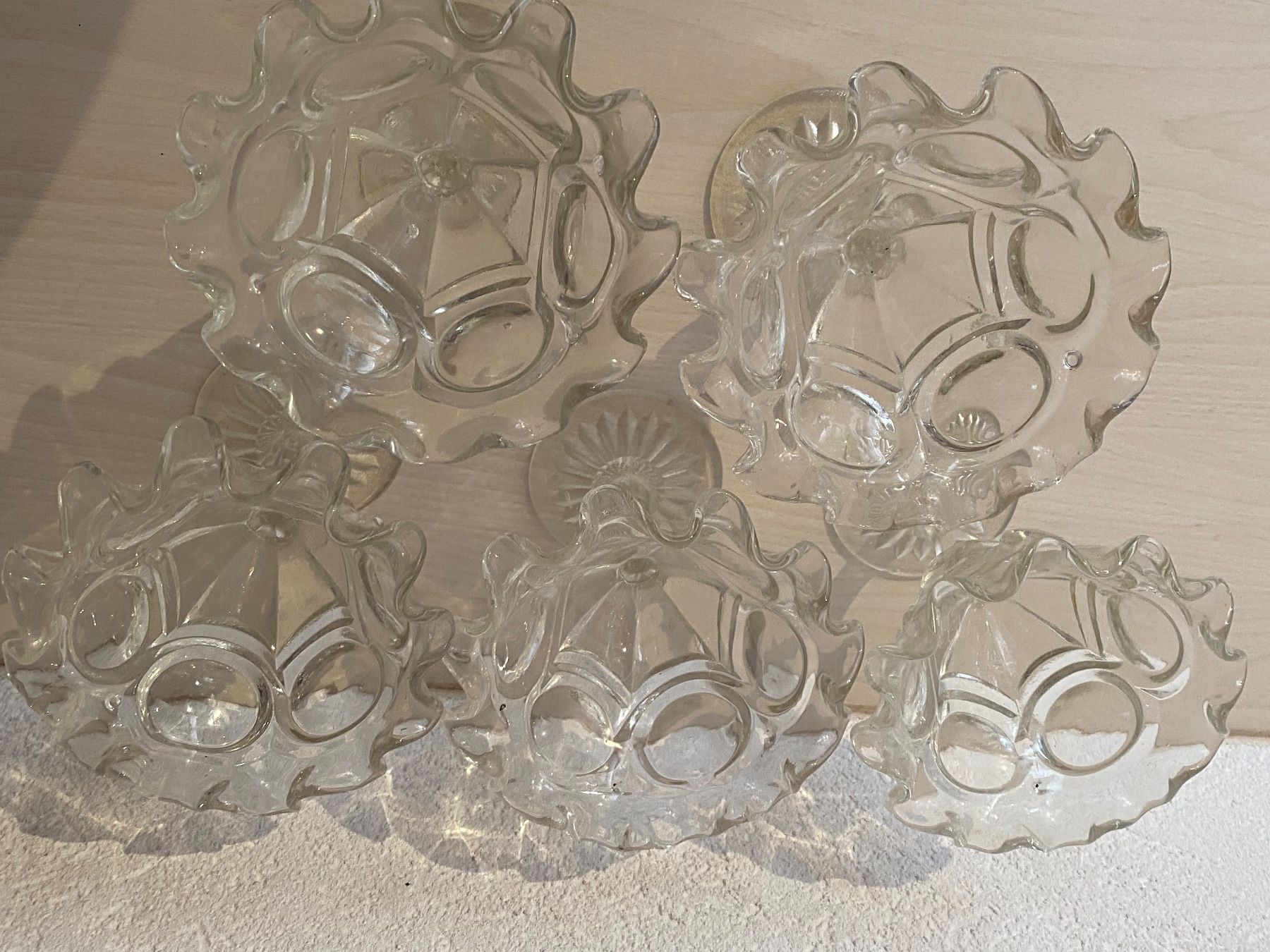 Set di piatti: 5 Coupe Gläser – Usato da Hägglingen venduto da Karin0802 7