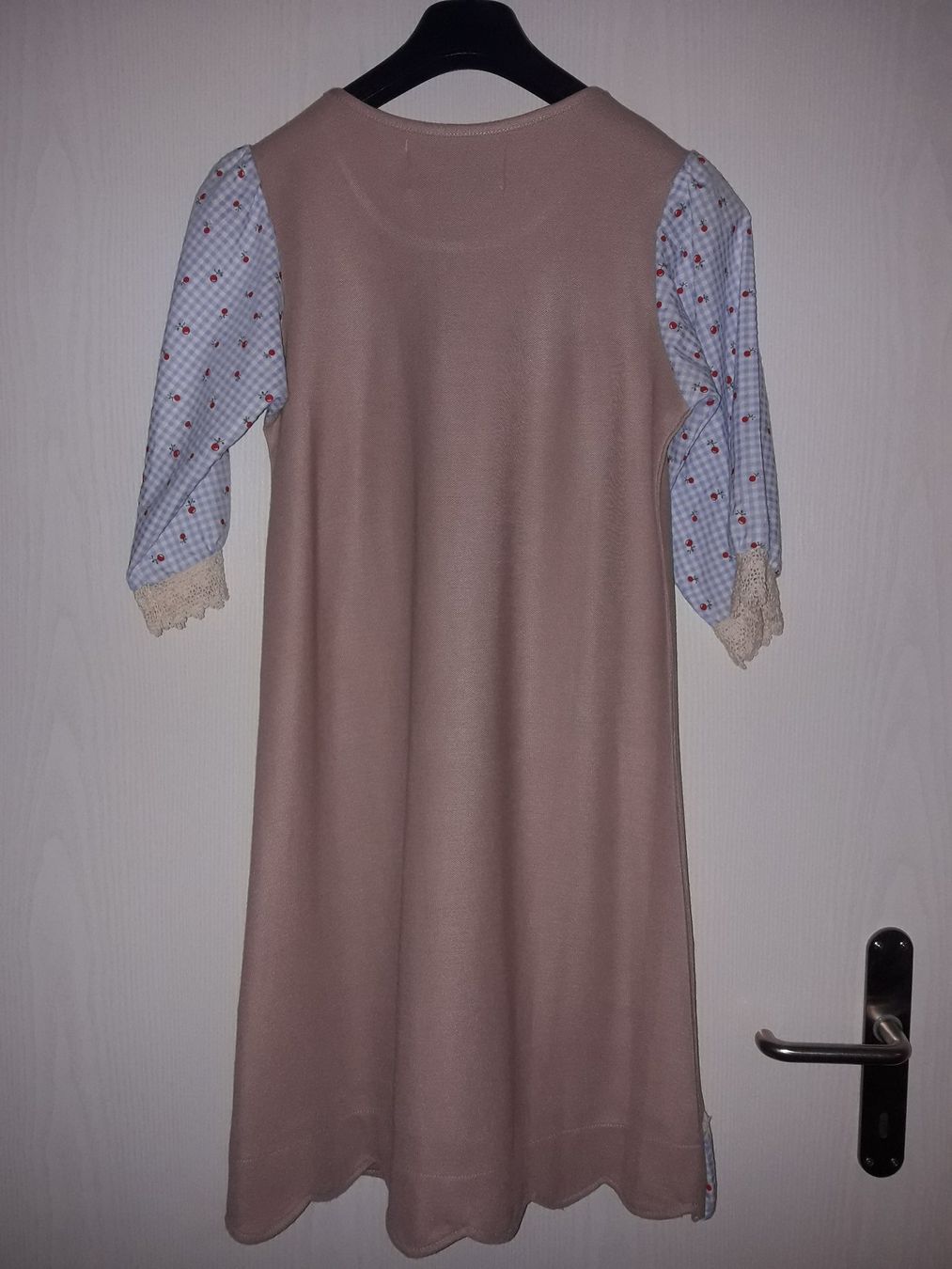 Vestiti: Robe originale achetée au Japon – Usato da Villars-sur-Glane venduto da Verocac 3