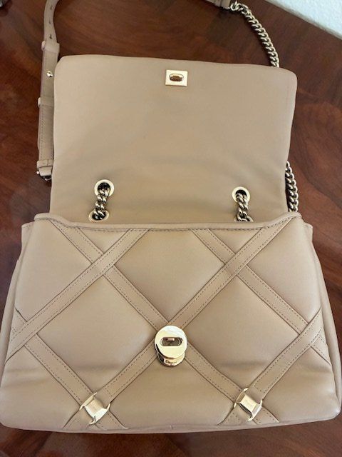 Salvatore Ferragamo Taschen für Damen: Original Tasche von Ferragamo – Gebraucht aus Zürich von lakili 3