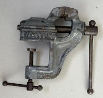 VINTAGE GRESSEL SULZER SCHRAUBSTOCK